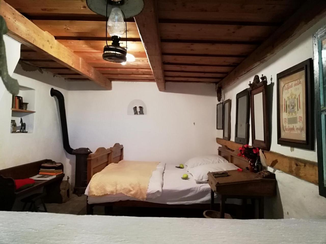 Rozmaringos Udvarhaz Dunafoldvar Bagian luar foto