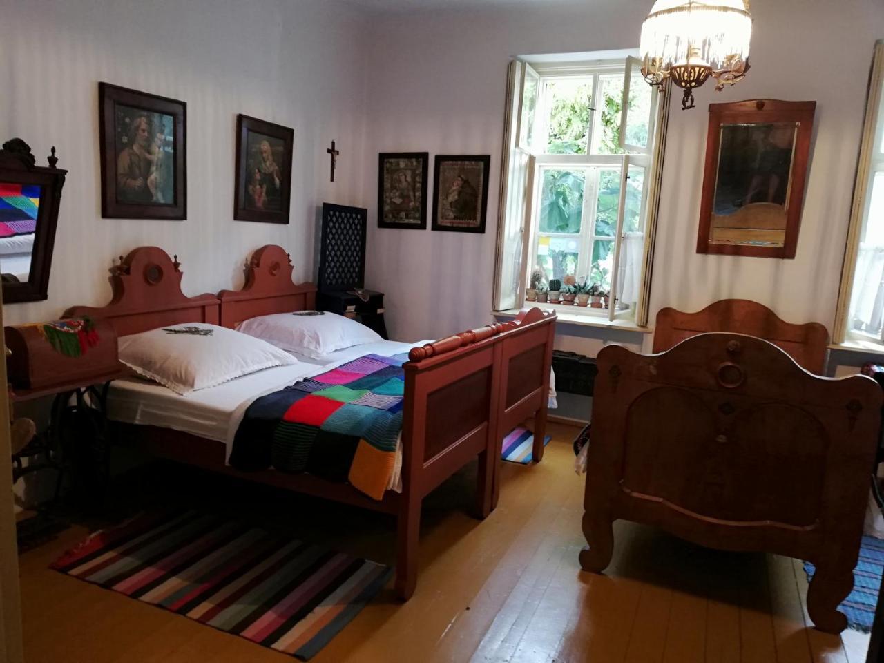 Rozmaringos Udvarhaz Dunafoldvar Bagian luar foto